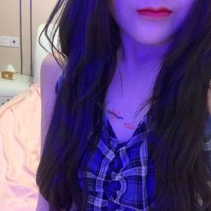 摄殓18r微博超话
